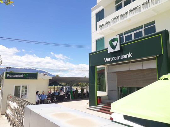  Chi nhánh Ngân hàng Vietcombank Ninh Hòa, nơi vừa bị cướp tấn công