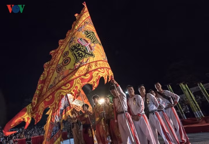 Những hình ảnh đẹp, rộn ràng không khí của mùa “Tết trung thu” giữa lòng Cố Đô.