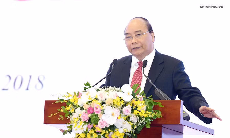 Thủ tướng Nguyễn Xuân Phúc phát biểu tại Lễ ra mắt Ủy ban Quản lý vốn nhà nước. Ảnh VGP/Quang Hiếu