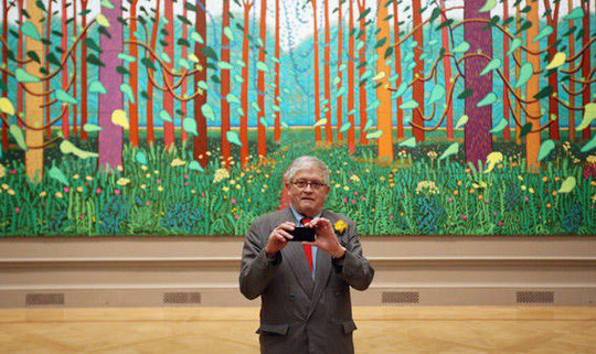 Danh họa David Hockney nay đã 81 tuổi Danh họa David Hockney nay đã 81 tuổi