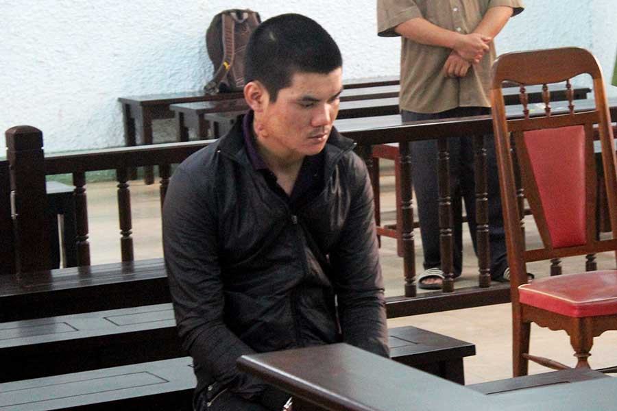  Bị cáo Phúc tại phiên tòa xét xử. Ảnh: Văn Ngọc