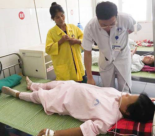 Sản phụ sinh con tại nhà may mắn được phát hiện sớm cấp cứu thành công Sản phụ sinh con tại nhà may mắn được phát hiện sớm cấp cứu thành công