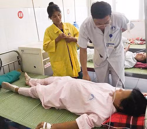 Sản phụ sinh con tại nhà may mắn được phát hiện sớm cấp cứu thành công