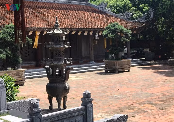 Hiện nhiều công trình được xây dựng góp phần làm tăng qui mô của Khu di tích lịch sử chùa Nôm