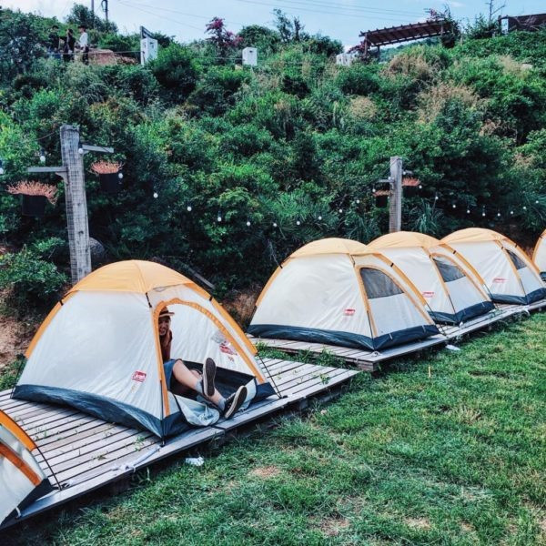  Lều đơn giản cho du khách nghỉ dưỡng. Ảnh: TL