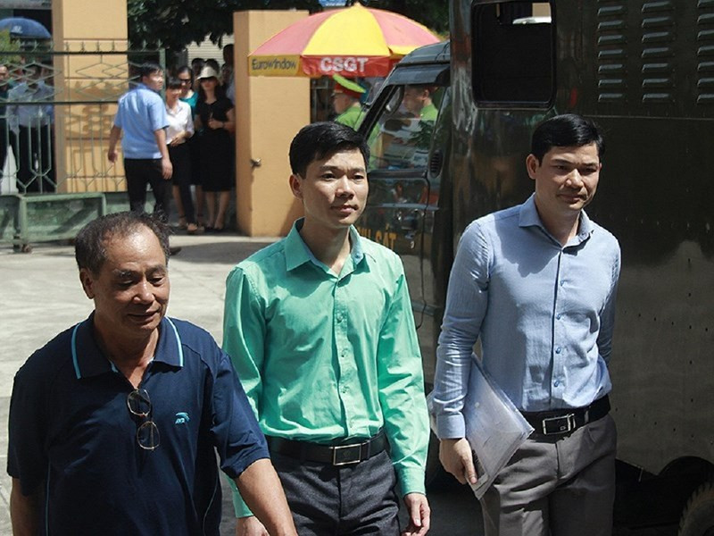 Bác sĩ Hoàng Công Lương bị đề nghị truy tố tội vô ý làm chết người . Ảnh: TUYẾN PHAN