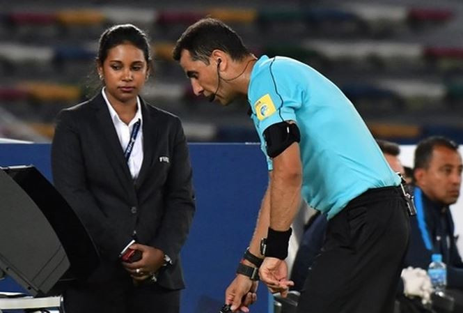 Asian Cup 2019 sẽ sử dụng công nghệ VAR. Asian Cup 2019 sẽ sử dụng công nghệ VAR.