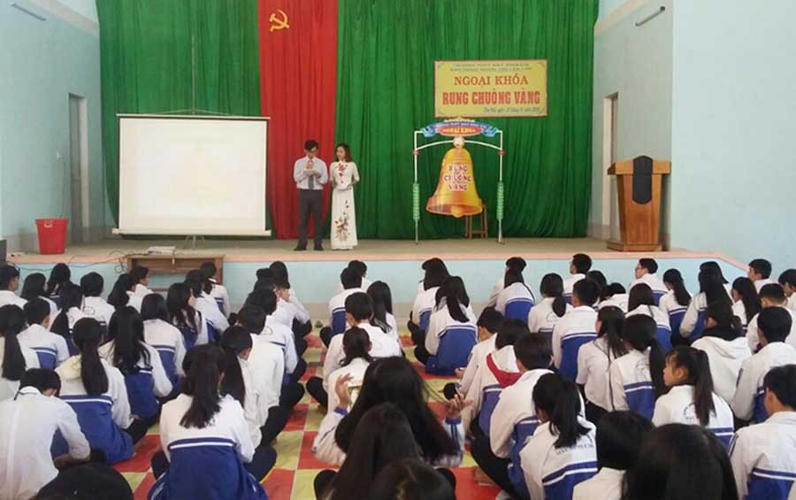  “Rung chuông vàng” là hoạt động ngoại khóa được nhiều cụm trường lựa chọn thực hiện. Ảnh: Hoàng Tú