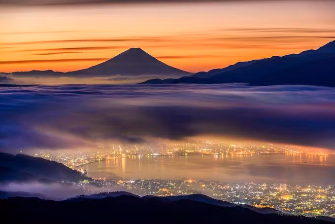 Cách núi Phú Sĩ khoảng 96 km, cao nguyên Takabochi mang đến cho Nakazawa một khung cảnh ấn tượng.