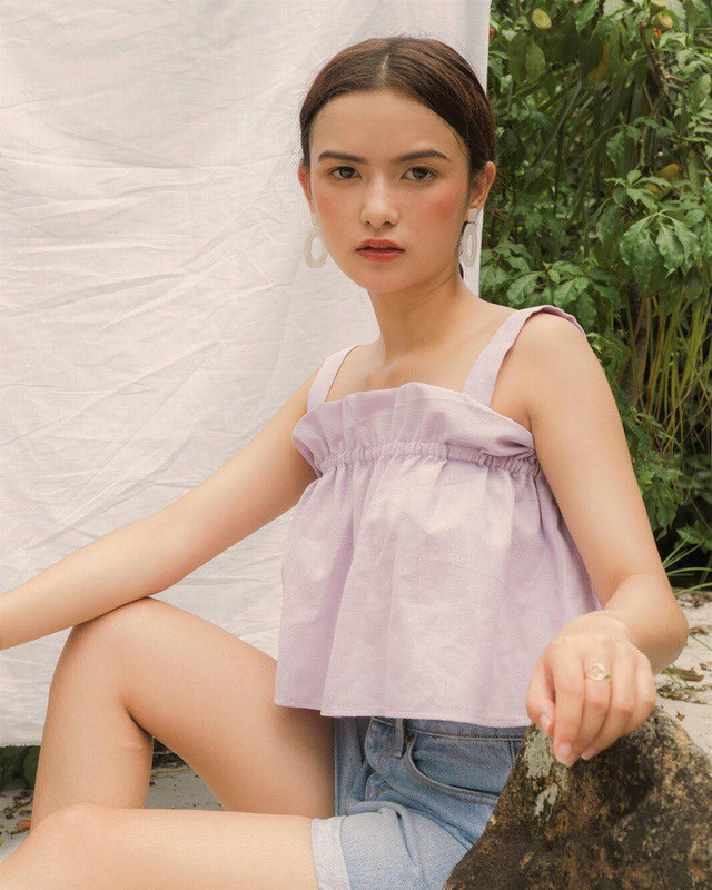 Lê Thị Thanh Thảo (sinh năm 1997, Đà Lạt) hiện tại đang là một mẫu ảnh trẻ. Trước đây, Thanh Thảo từng theo học nghề diễn viên nhưng sau đó vì một vài lí do Thảo đã quyết định chuyển sang theo đuổi nghề mẫu.