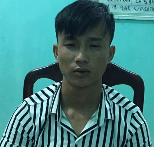 Đức tại cơ quan công an