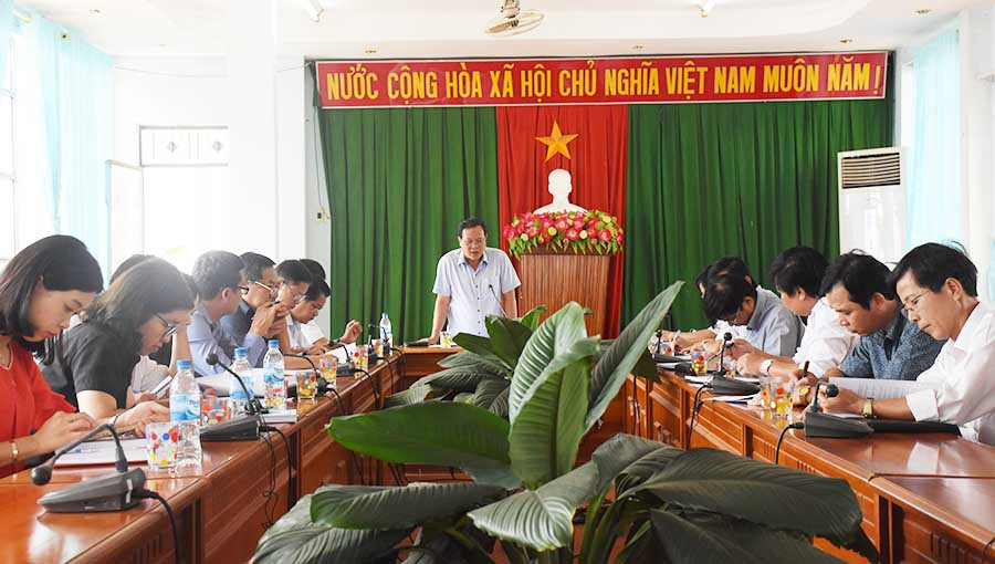  Quang cảnh buổi làm việc. Ảnh: Ngọc Sang