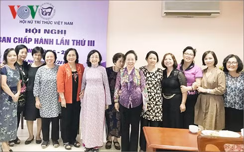 Các nữ trí thức Việt Nam 