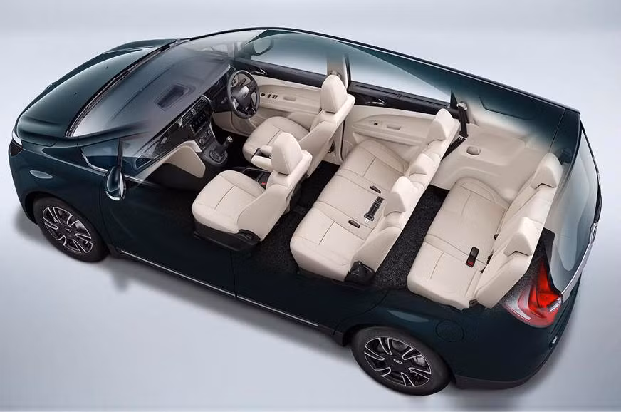 Mahindra Marazzo có 2 mô hình 7 và 8 chỗ ngồi.