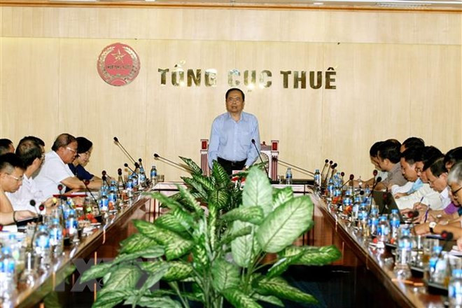 Chủ tịch Ủy ban Trung ương Mặt trận Tổ quốc Việt Nam Trần Thanh Mẫn phát biểu tại buổi làm việc với Tổng cục Thuế. (Ảnh: Nguyễn Dân/TTXVN) Chủ tịch Ủy ban Trung ương Mặt trận Tổ quốc Việt Nam Trần Thanh Mẫn phát biểu tại buổi làm việc với Tổng cục Thuế. (Ảnh: Nguyễn Dân/TTXVN)