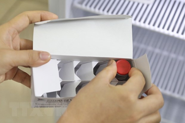 Vaccine ngừa COVID-19 được bảo quản ở nhiệt độ 2-8 độ C, đảm bảo an toàn cho công tác tiêm chủng. (Ảnh: Minh Quyết/TTXVN) Vaccine ngừa COVID-19 được bảo quản ở nhiệt độ 2-8 độ C, đảm bảo an toàn cho công tác tiêm chủng. (Ảnh: Minh Quyết/TTXVN)