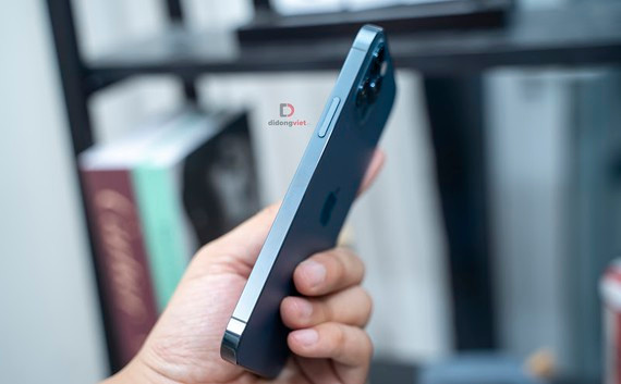  iPhone 12 VN/A giảm đến 7 triệu đồng