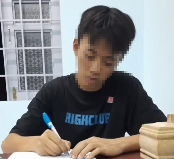 Bùi Xuân K. tại cơ quan điều tra. Bùi Xuân K. tại cơ quan điều tra.