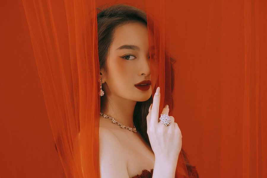 Mới đây, Kaity Nguyễn khiến người hâm mộ xuýt xoa với hình ảnh quyến rũ và trưởng thành hơn trong bộ ảnh chào đón tuổi mới ẢNH: NVCC