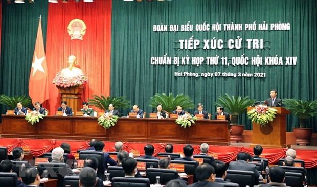 Quang cảnh buổi tiếp xúc cử tri. (Ảnh: Thống Nhất/TTXVN) Quang cảnh buổi tiếp xúc cử tri. (Ảnh: Thống Nhất/TTXVN)