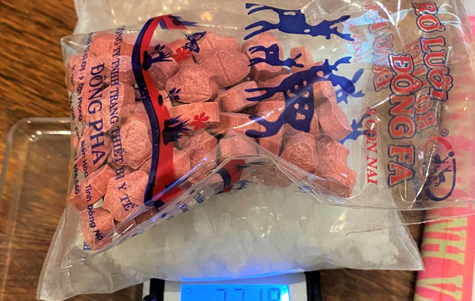 Số lượng ma túy và thuốc lắc bị Công an TP Bảo Lộc (Lâm Đồng) bắt giữ phục vụ công tác điều tra.