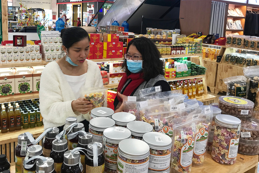  Nhiều sản phẩm của các HTX nông nghiệp đã đạt chứng nhận OCOP 3-4 sao cấp tỉnh. Ảnh: Vũ Thảo