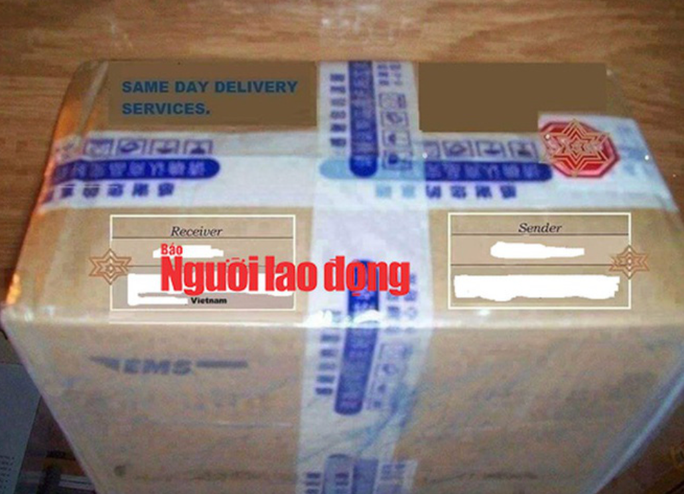 Những thùng quà được photoshop địa chỉ khiến các quý bà dễ tin  Những thùng quà được photoshop địa chỉ khiến các quý bà dễ tin