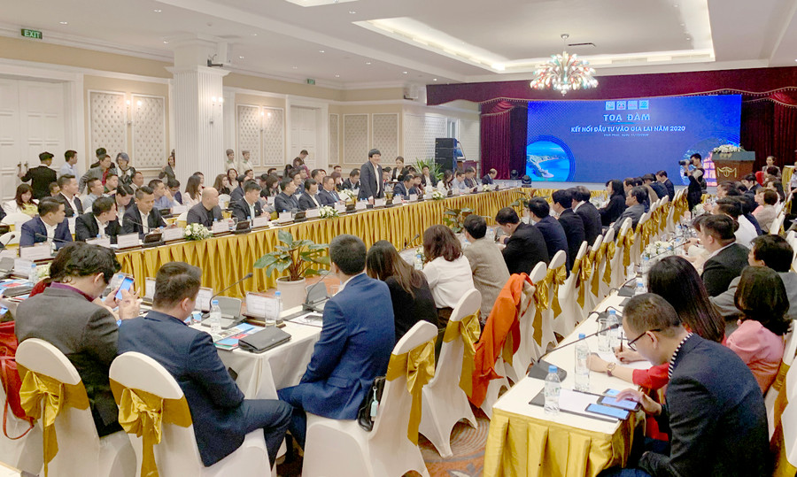 Chương trình tọa đàm kết nối đầu tư vào Gia Lai năm 2020 được tổ chức tại tỉnh Vĩnh Phúc. Ảnh: Hà Duy