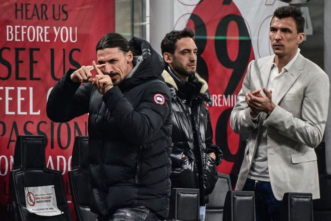 Ibrahimovic (trái) chuẩn bị trở lại tuyển Thụy Điển dù đã ở tuổi 39 - ẢNH: AFP Ibrahimovic (trái) chuẩn bị trở lại tuyển Thụy Điển dù đã ở tuổi 39 - ẢNH: AFP