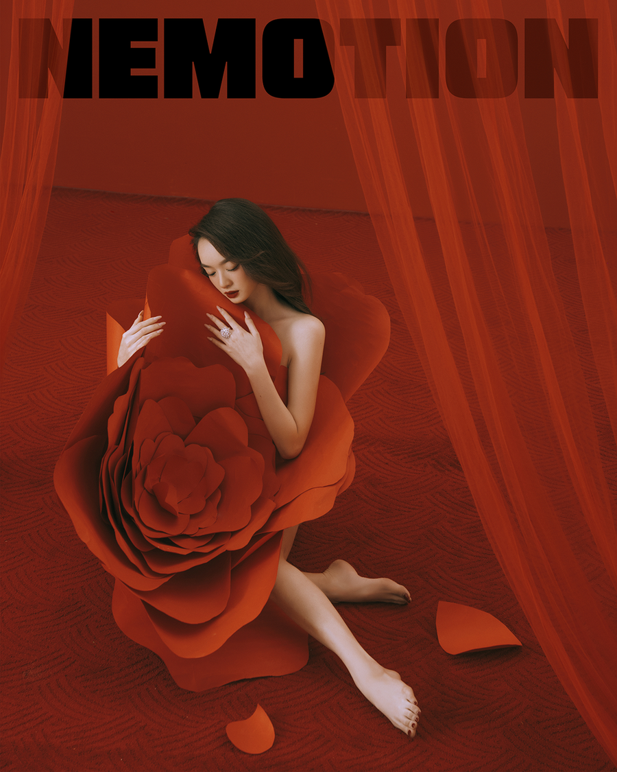 Nhân dịp sinh nhật lần thứ 22, nữ diễn viên thực hiện một bộ ảnh đánh dấu bước ngoặt 5 năm chạm ngõ điện ảnh. Song song đó còn là sự chín muồi trong công việc và hình tượng ngày càng quyến rũ và sắc sảo hơn. ẢNH: NVCC