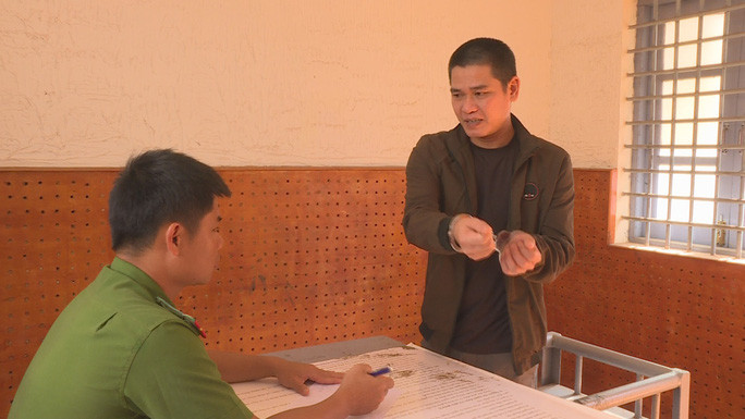 Trương Công Định mô tả lại hành vi đâm người