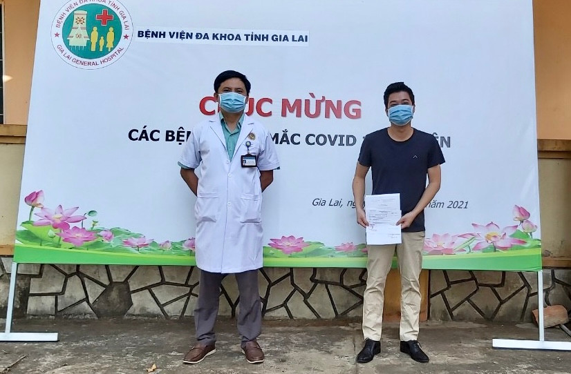 Bệnh nhân 1846 là bệnh nhân Covid-19 cuối cùng xuất viện. Ảnh: Như Nguyện