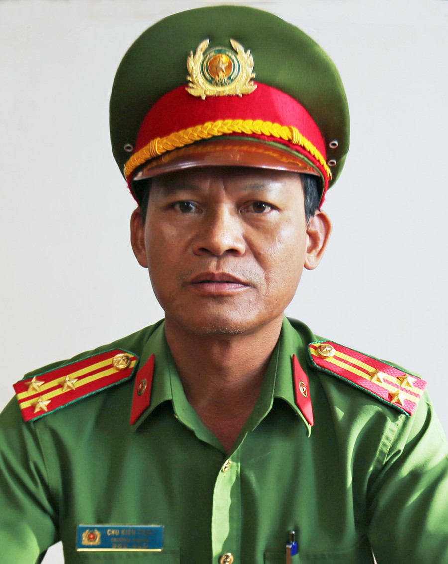 Thượng tá Chu Kiến Trúc. Ảnh: Văn Ngọc