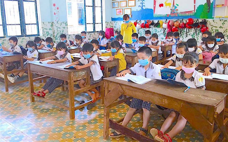 Trường Tiểu học Lê Quý Đôn (xã Ia Krai, huyện Ia Grai) tăng cường dạy và học phụ đạo 2 buổi/tuần/lớp để củng cố lại kiến thức cho học sinh. Ảnh: Mộc Trà