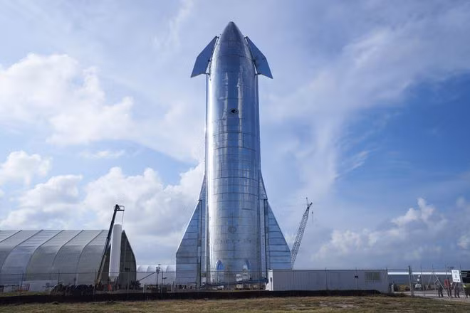 Tàu vũ trụ Starship của công ty SpaceX - Ảnh: SpaceX