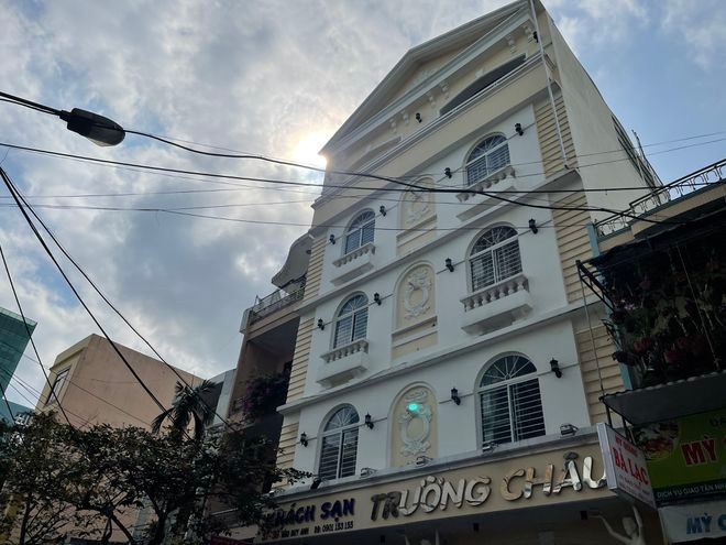 Khách sạn nơi xảy ra vụ việc - ẢNH: VĂN TIẾN  Khách sạn nơi xảy ra vụ việc - ẢNH: VĂN TIẾN