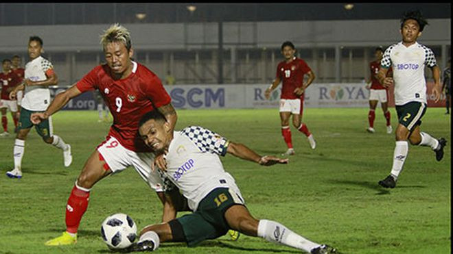 U.22 Indonesia (trái) thắng trong trận giao hữu hôm 5.3 - ẢNH: Bola U.22 Indonesia (trái) thắng trong trận giao hữu hôm 5.3 - ẢNH: Bola