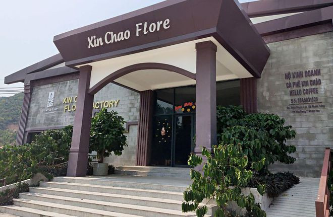 Một cửa hàng chuyên phục vụ khách Trung Quốc xây dựng vi phạm tại xã Phước Đồng, TP.Nha Trang ẢNH: ANH NHÂN