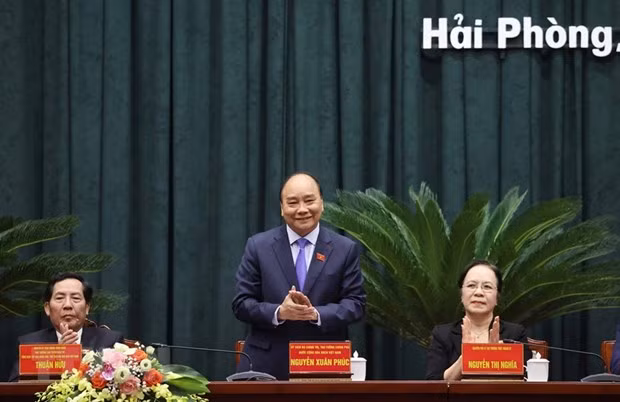 Thủ tướng Nguyễn Xuân Phúc phát biểu tại buổi tiếp xúc cử tri. (Ảnh: Thống Nhất/TTXVN