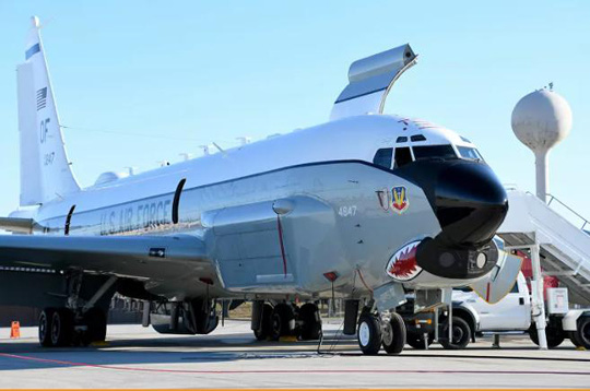 Máy bay do thám RC-135U Combat Sent. Ảnh: Sputnik News Máy bay do thám RC-135U Combat Sent. Ảnh: Sputnik News