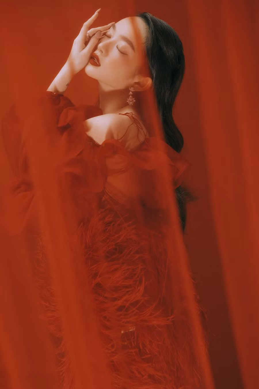 Nhìn lại chặng đường 5 năm, Kaity Nguyễn thẳng thắn: 