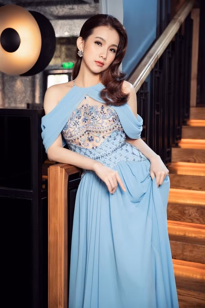 Dù ít khi xuất hiện trên truyền thông, Thùy Lâm được nhiều người ngưỡng mộ bởi nhan sắc dường như không thay đổi sau nhiều năm đăng quang Hoa hậu Hoàn Vũ Việt Nam. Ảnh: NVCC.