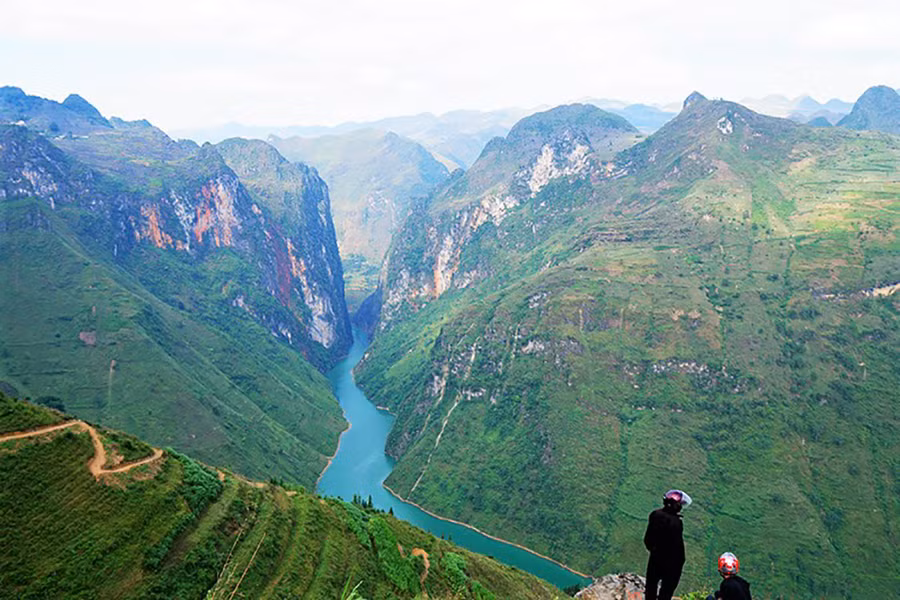 Sông Nho Quế nhìn từ đèo Mã Pí Lèng (Ảnh: sưu tầm)