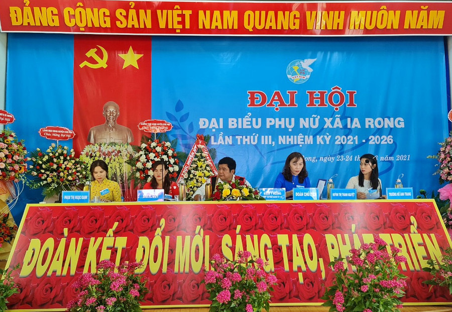 Đại hội Hội LHPN xã Ia Rong (huyện Chư Pưh) là đại hội điểm cơ sở 