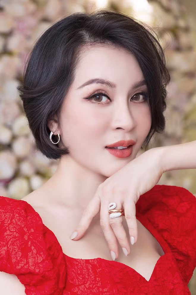 MC Thanh Mai tiết lộ đầu tư cho nhan sắc chính là đối xử tử tế với bản thân. ẢNH: NVCC