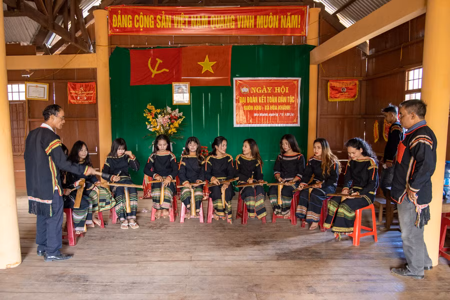  Do còn đang đi học nên các em thường chỉ tập luyện vào những ngày nghỉ trong tuần