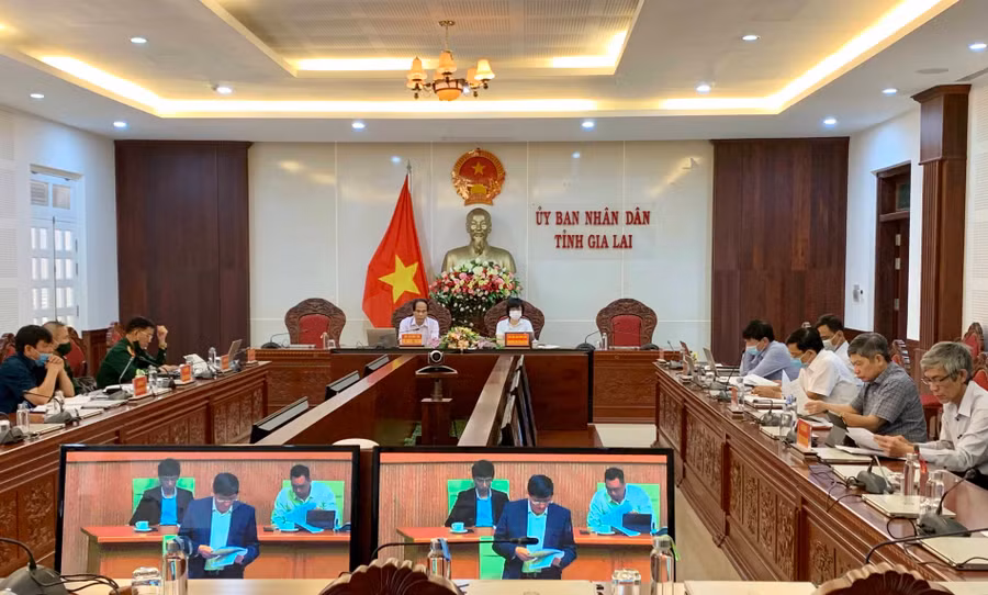 Quang cảnh cuộc họp trực tuyến tại điểm cầu Gia Lai. Ảnh Như Nguyện.