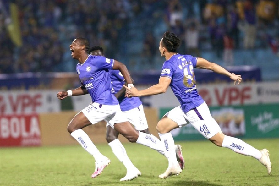 Bruno đã giúp Hà Nội có được chiến thắng trước Thanh Hoá. Ảnh: Hoài Thu