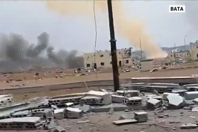 Hiện trường vụ nổ. Ảnh: Al Jazeera Hiện trường vụ nổ. Ảnh: Al Jazeera