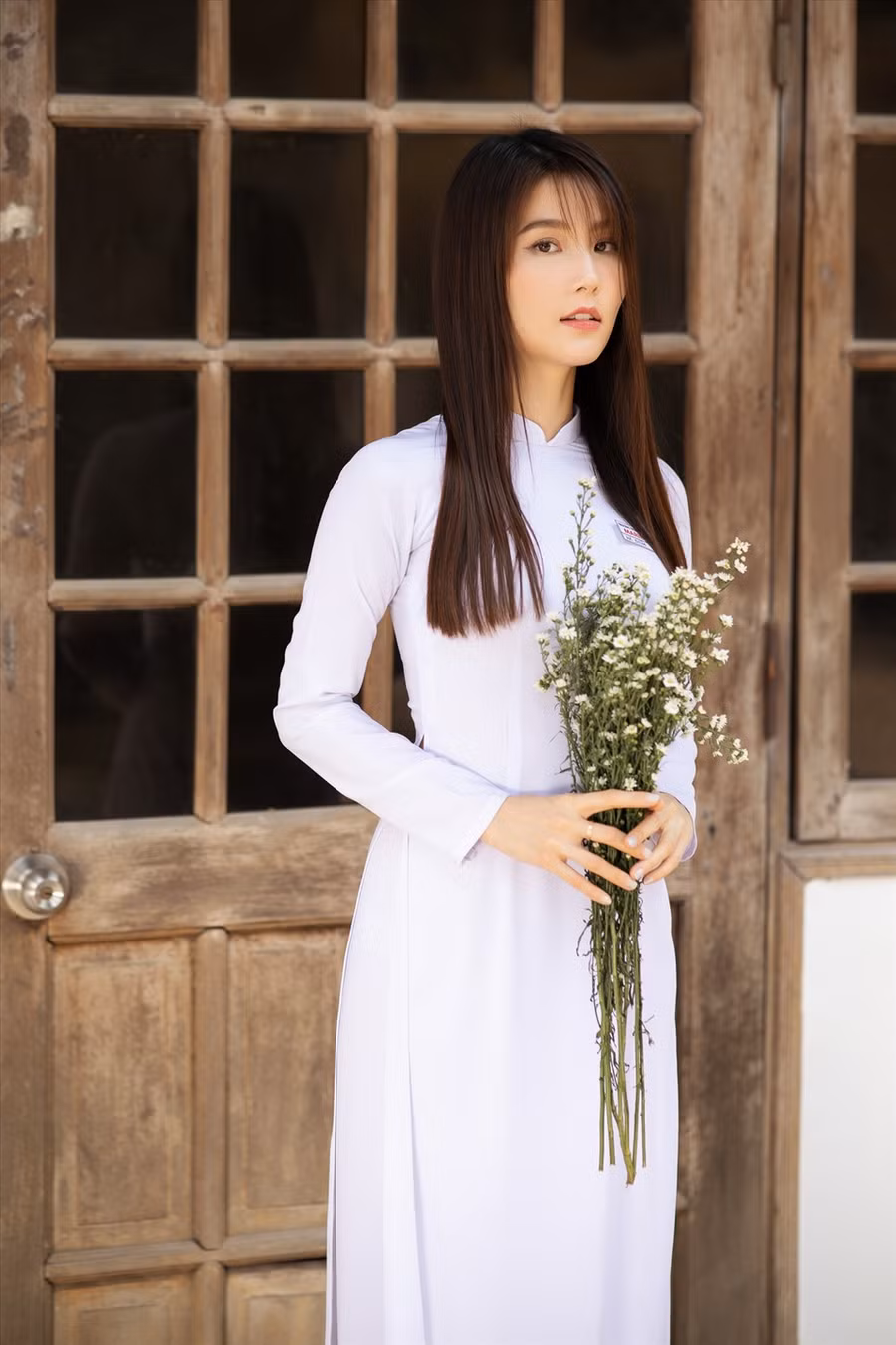 Diễm My hoá thân thành cô nàng nữ cường Jessica Diễm - người có thể sống hoàn toàn độc lập mà không cần đến đàn ông. Ảnh: NSCC.